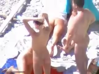 Kąpiel słoneczna plaża dziwki mieć część nastolatka grupa seks zabawa
